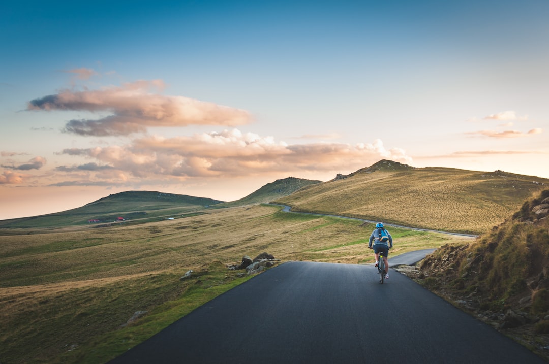 Unlocking the World of Budget Adventure: Thrill-Seeking Without Breaking the Bank